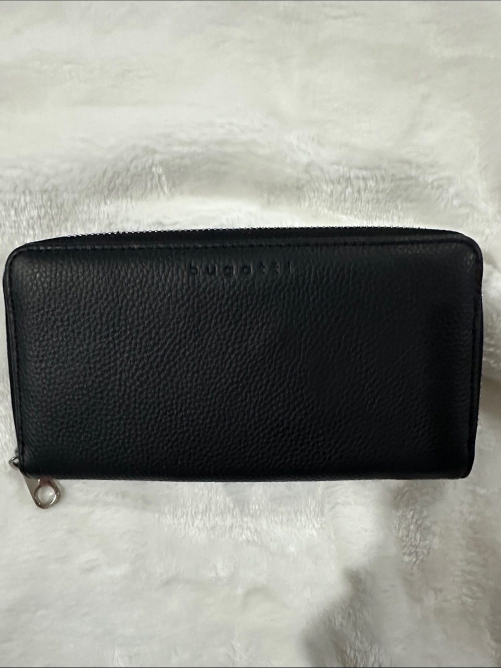 BUGATTI Black Zip-Around Pebbled Leather Wallet Designer Quality Classic NWOT